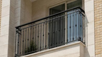 حفاظ تراس فلزی مجتمع پرتردد