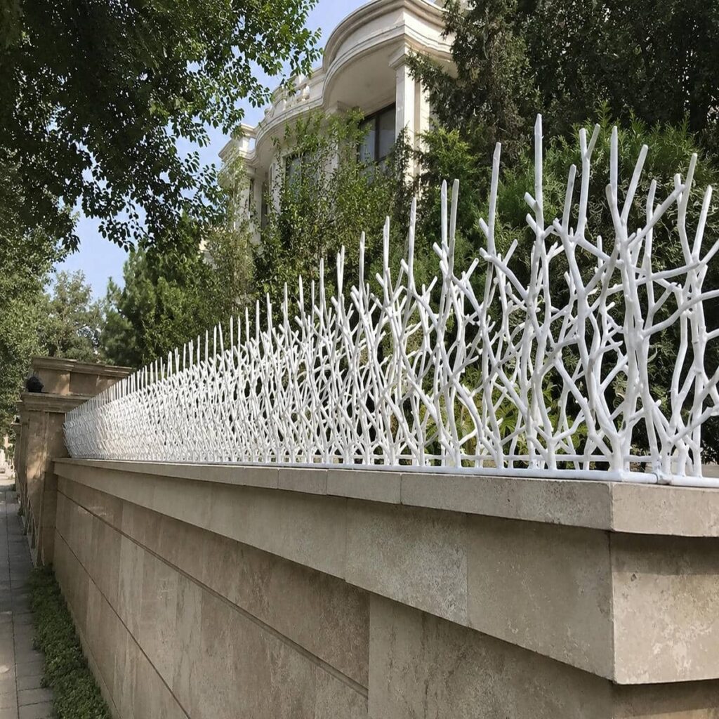 حفاظ دیوار خانه با مدل شاخ گوزنی فلزی