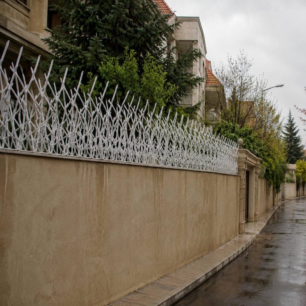 حفاظ دیوار با پوشش یکنواخت در زاهدان