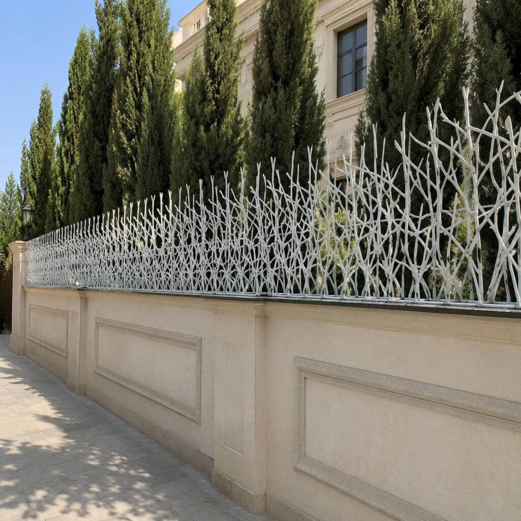 حفاظ دیوار سرنیزه ای فلزی زنجان