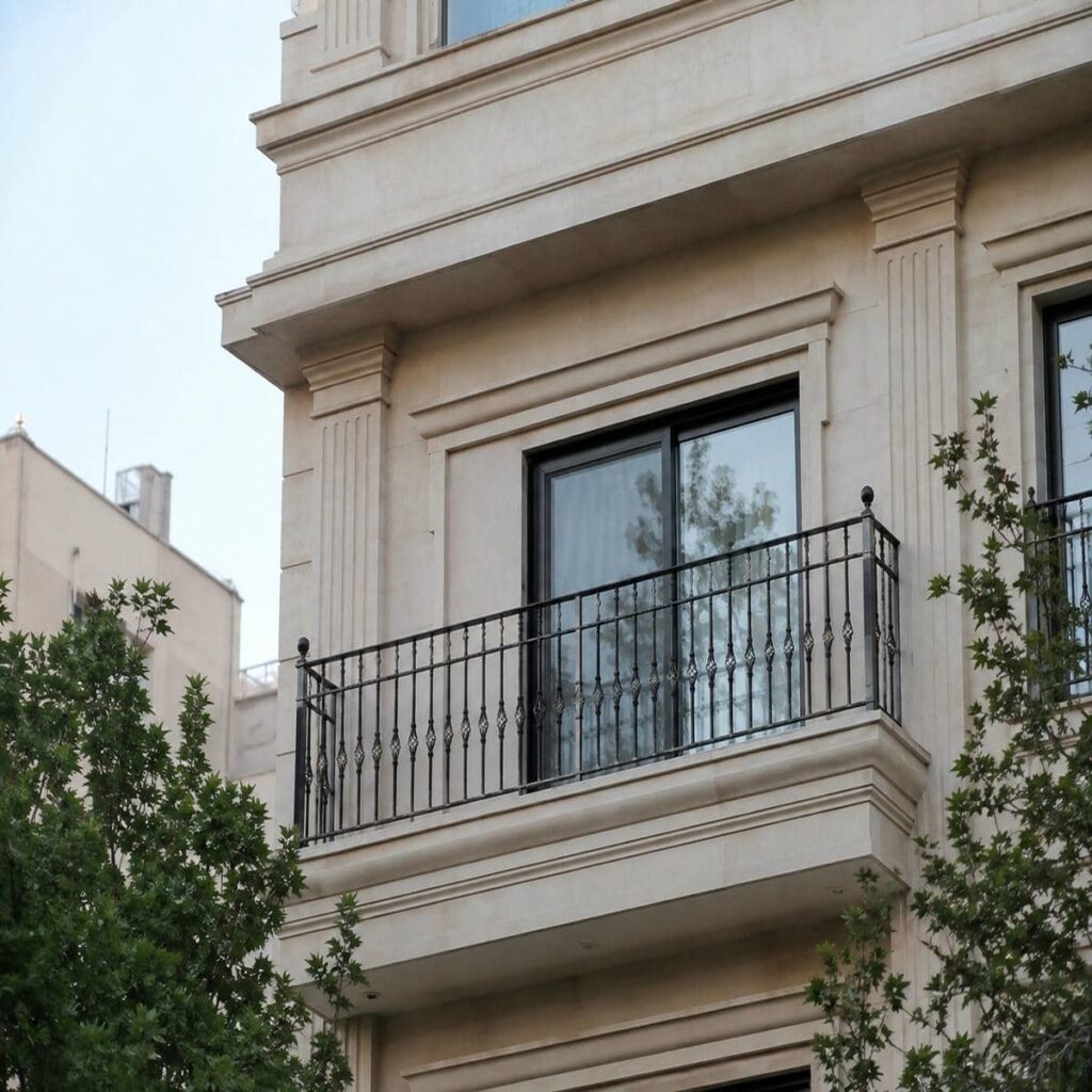 نرده بالکن سفارشی با پوشش مناسب فضای باز