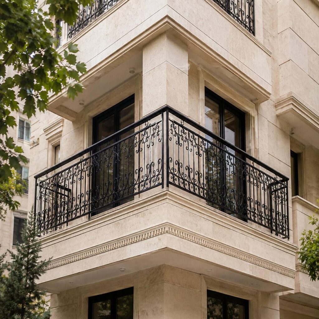 نرده بالکن سفارشی برای دهانه باریک ساختمان