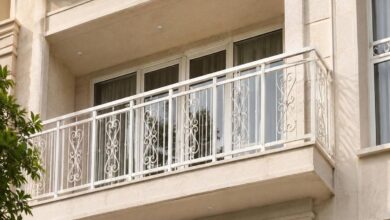 نرده بالکن سفارشی اهواز با طرح فرفورژه کلاسیک